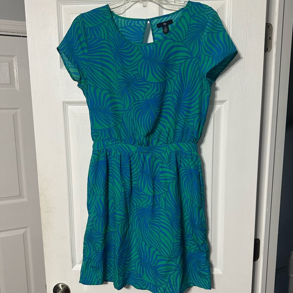 GAP Vibrant Leaf Pattern Mini Dress